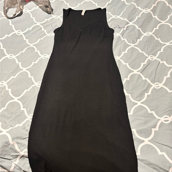 Vanilla Bay Dresses & Skirts - Elegant Black Sleeveless Dress